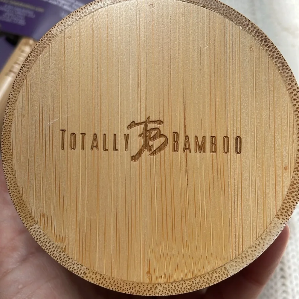 NWT Pennsylvania Totally bamboo salt storage box and wooden spoon. Great hostess